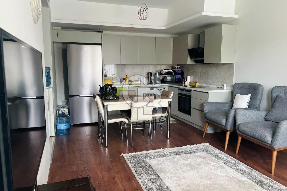 BORNOVA İKON CADDE PROJESİNDE 2+1 HAVUZ CEPHELİ SATILIK DAİRE