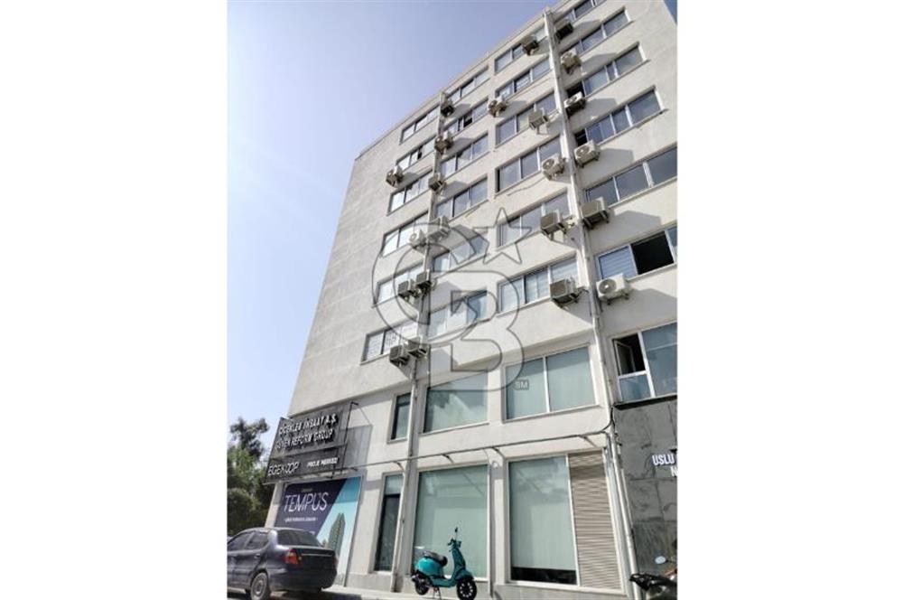 ADLİYE VE STADYUM METROYA YAKIN, FATİH CADDESİ'NDE BAKIMLI 3+1 OFİS