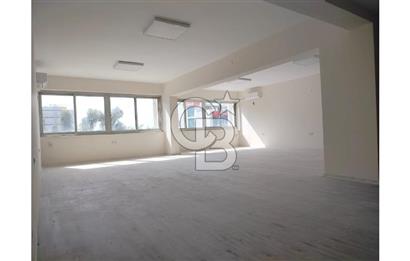 ADLİYE VE STADYUM METROYA YAKIN, FATİH CADDESİ'NDE BAKIMLI 3+1 OFİS