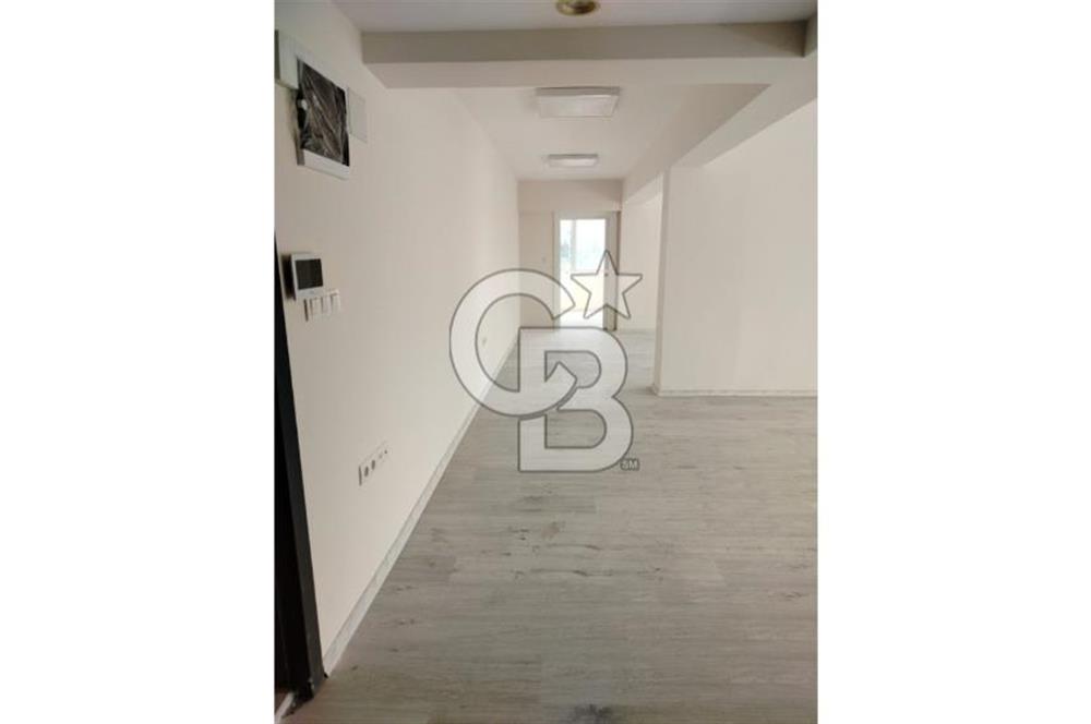 ADLİYE VE STADYUM METROYA YAKIN, FATİH CADDESİ'NDE BAKIMLI 3+1 OFİS