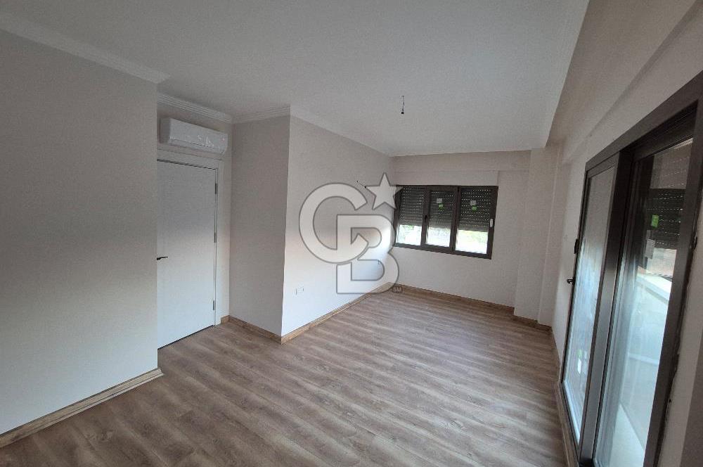 CB OFİSTEN DOĞANIN İÇİNDE MODERN VİLLA