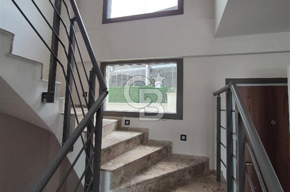 CB OFİSTEN DOĞANIN İÇİNDE MODERN VİLLA