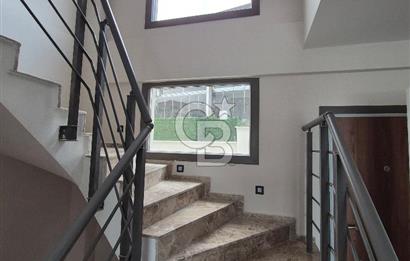CB OFİSTEN DOĞANIN İÇİNDE MODERN VİLLA