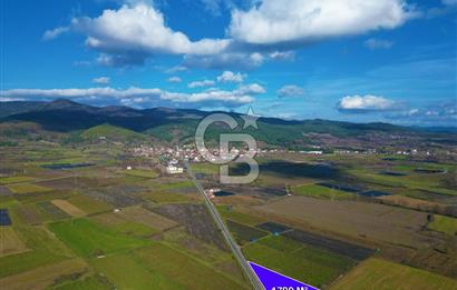 Çanakkale Yenice Hamdibey Köyünde Anayola Cephe Satılık 1790 M²