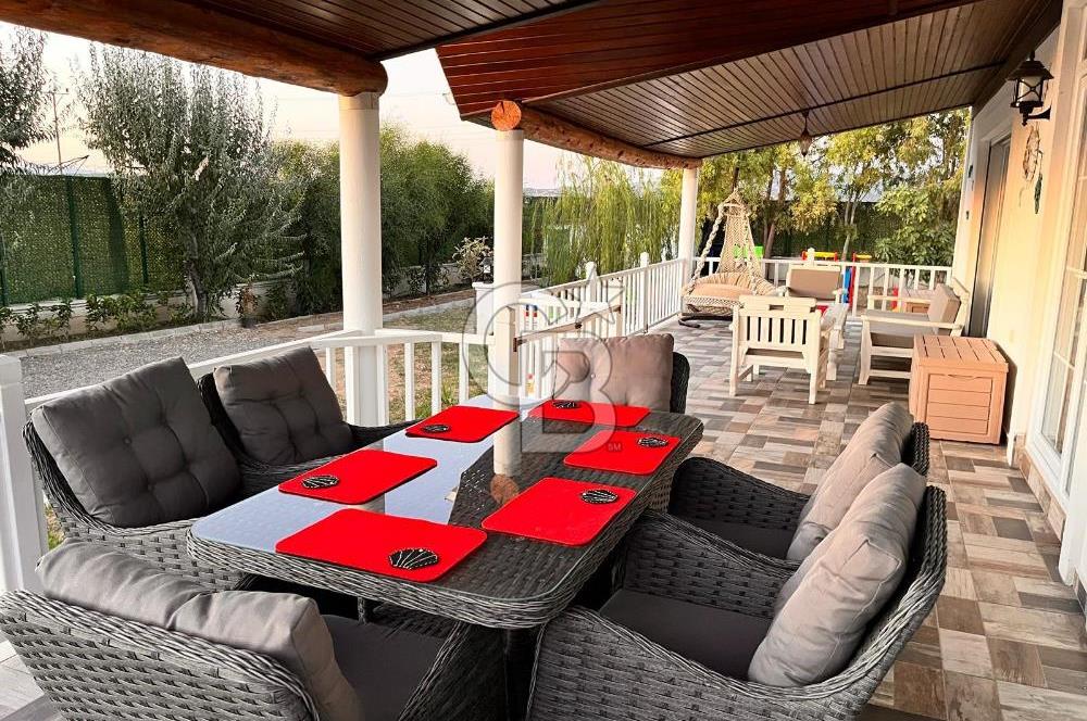  Ayvalık Altınova'da Hayallerinizdeki Çiftlik Evi 