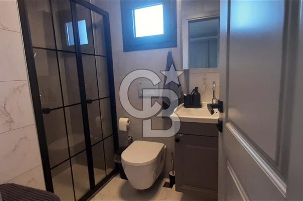 Ramsa Port Çandarlı'da Deniz Manzaralı Satılık 4+1 Eşyalı Villa