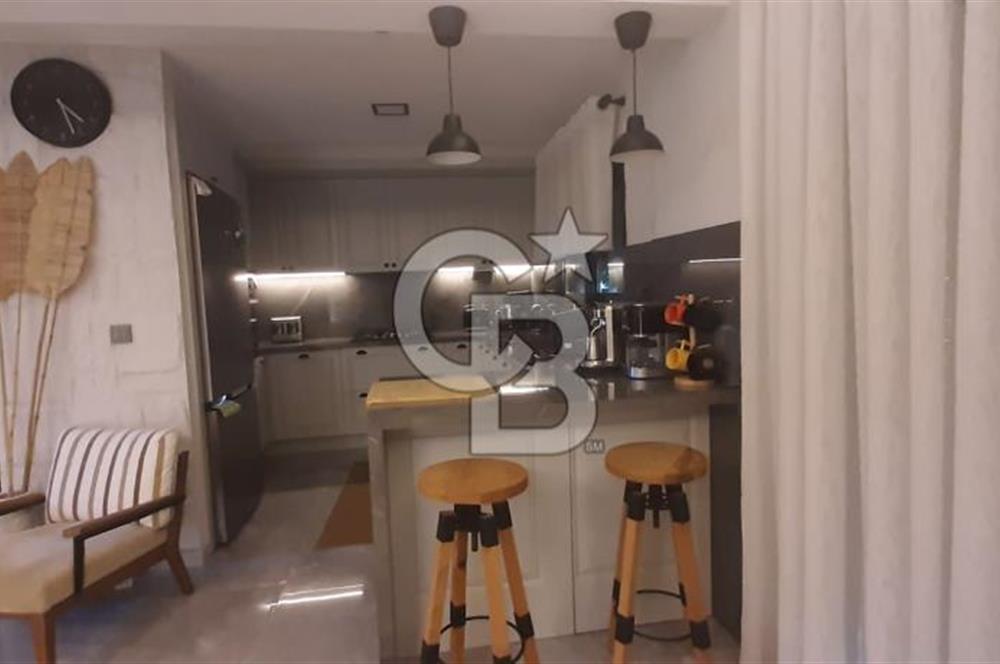Ramsa Port Çandarlı'da Deniz Manzaralı Satılık 4+1 Eşyalı Villa