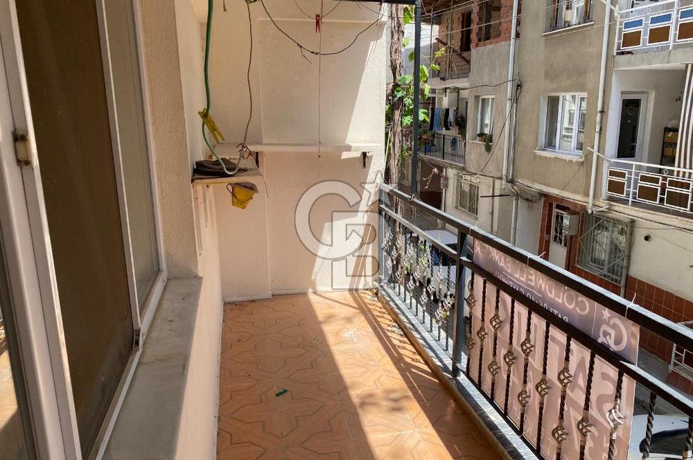 Bornova Erzene forum Bornova ve Bornova Anadolu lisesi yakını satılık daire 