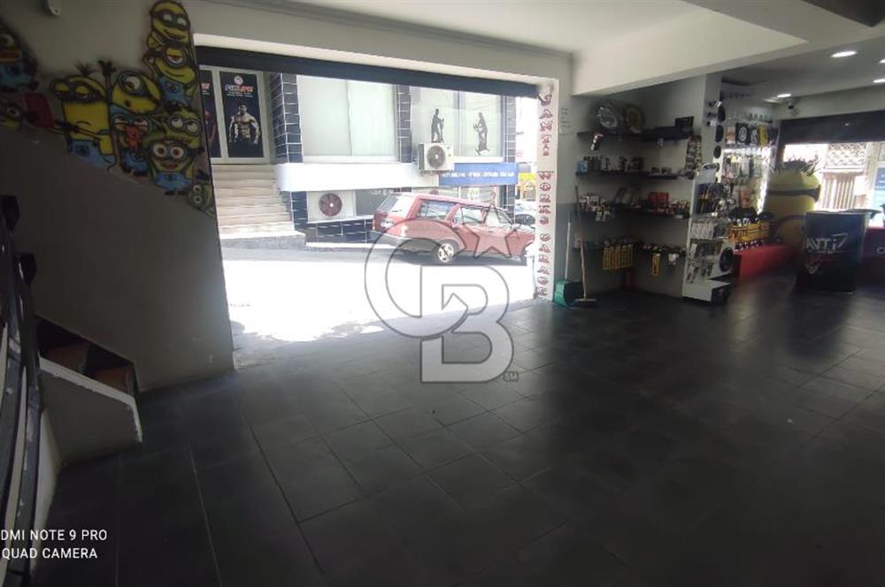 Buca Kozağaç Cadde Üzeri Köşe Konumlu Satılık DÜkkan