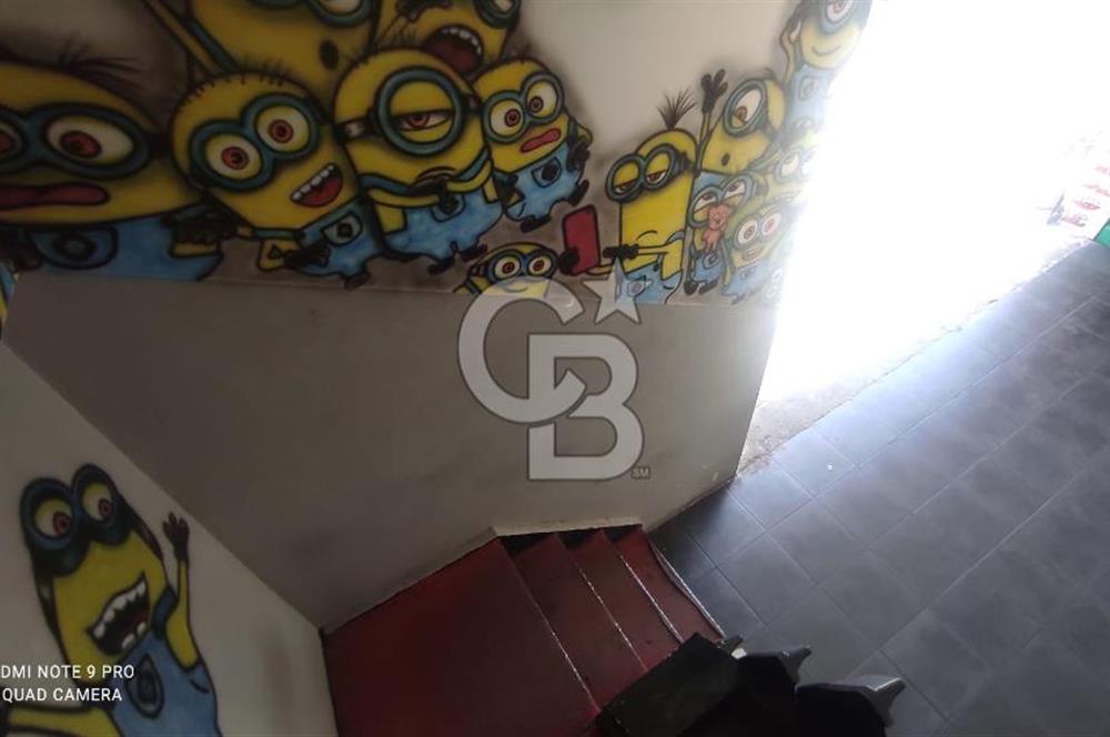 Buca Kozağaç Cadde Üzeri Köşe Konumlu Satılık DÜkkan
