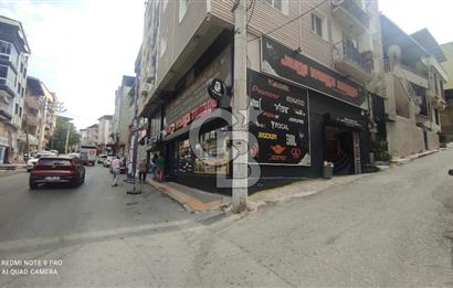 Buca Kozağaç Cadde Üzeri Köşe Konumlu Satılık DÜkkan