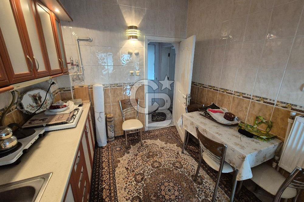 GÜZELYURT'TA SİTE İÇERİSİNDE BAHÇELİ TERASLI SATILIK TRİPLEKS