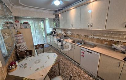 GÜZELYURT'TA SİTE İÇERİSİNDE BAHÇELİ TERASLI SATILIK TRİPLEKS
