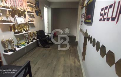 Buca Kozağaç Cadde Üzeri Köşe Konumlu Satılık DÜkkan