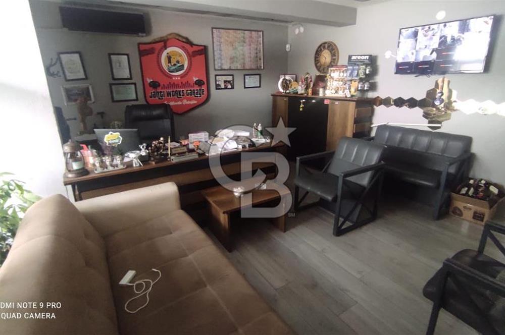 Buca Kozağaç Cadde Üzeri Köşe Konumlu Satılık DÜkkan