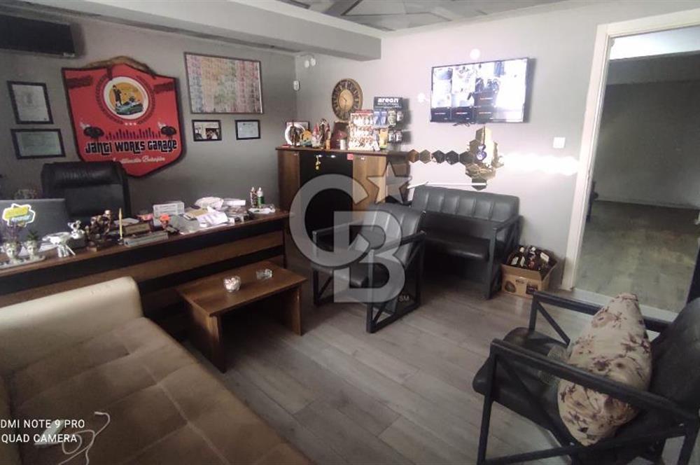 Buca Kozağaç Cadde Üzeri Köşe Konumlu Satılık DÜkkan