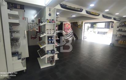 Buca Kozağaç Cadde Üzeri Köşe Konumlu Satılık DÜkkan
