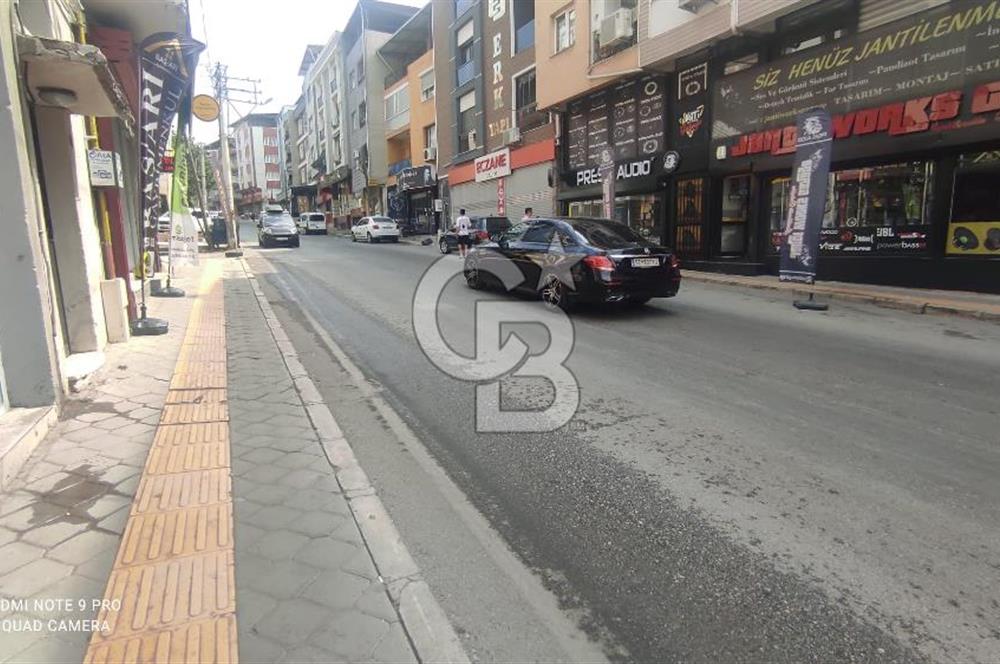 Buca Kozağaç Cadde Üzeri Köşe Konumlu Satılık DÜkkan