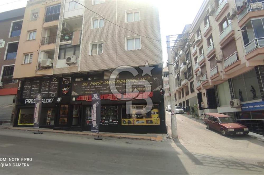 Buca Kozağaç Cadde Üzeri Köşe Konumlu Satılık DÜkkan