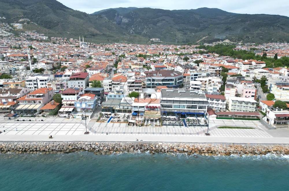 ALTINOLUK KORDONDA 2 DÜKKAN 2 ADET LÜKS DAİRE SATILIK