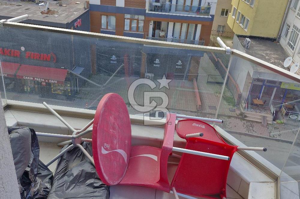 Kartal Esentepe de Ara kat 2+1