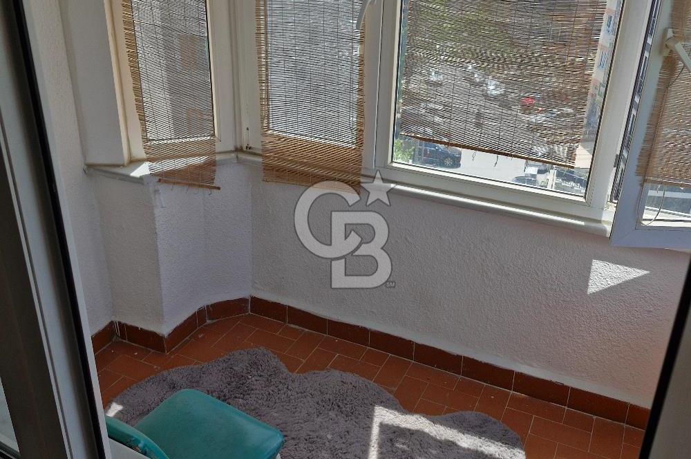 Göztepede eşyalı arakat 3+1 kiralık daire