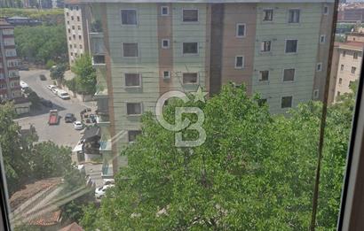 Göztepede eşyalı arakat 3+1 kiralık daire