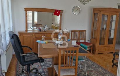 Göztepede eşyalı arakat 3+1 kiralık daire