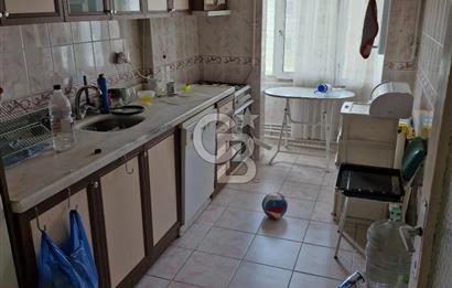 Göztepede eşyalı arakat 3+1 kiralık daire
