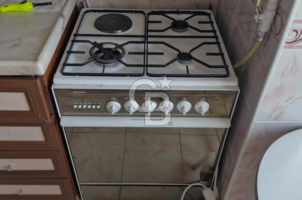 Göztepede eşyalı arakat 3+1 kiralık daire