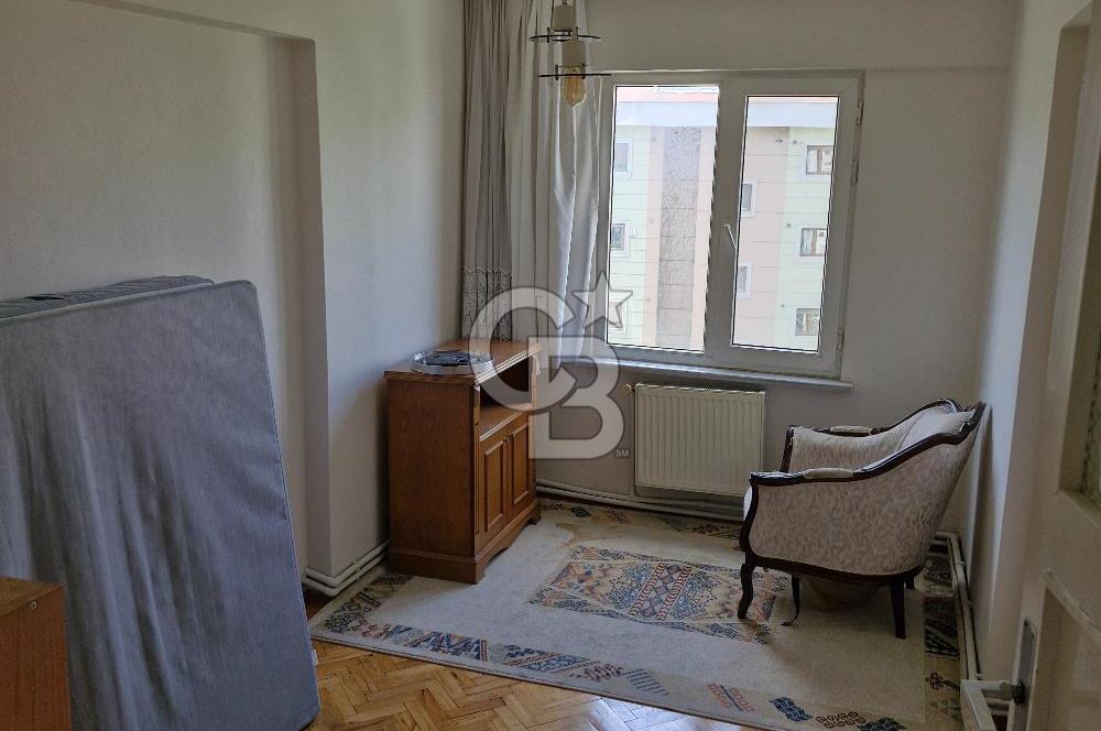 Göztepede eşyalı arakat 3+1 kiralık daire