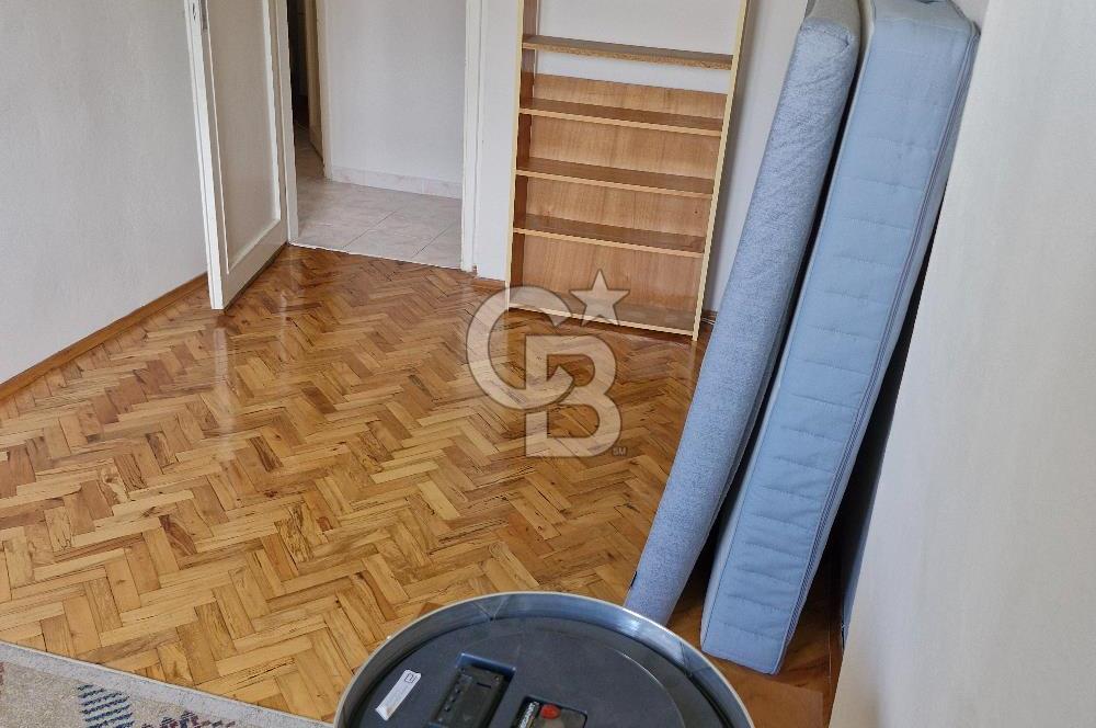 Göztepede eşyalı arakat 3+1 kiralık daire