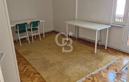 Göztepede eşyalı arakat 3+1 kiralık daire