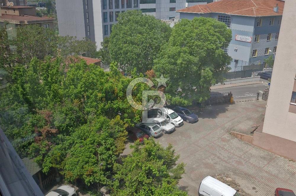 Göztepede eşyalı arakat 3+1 kiralık daire