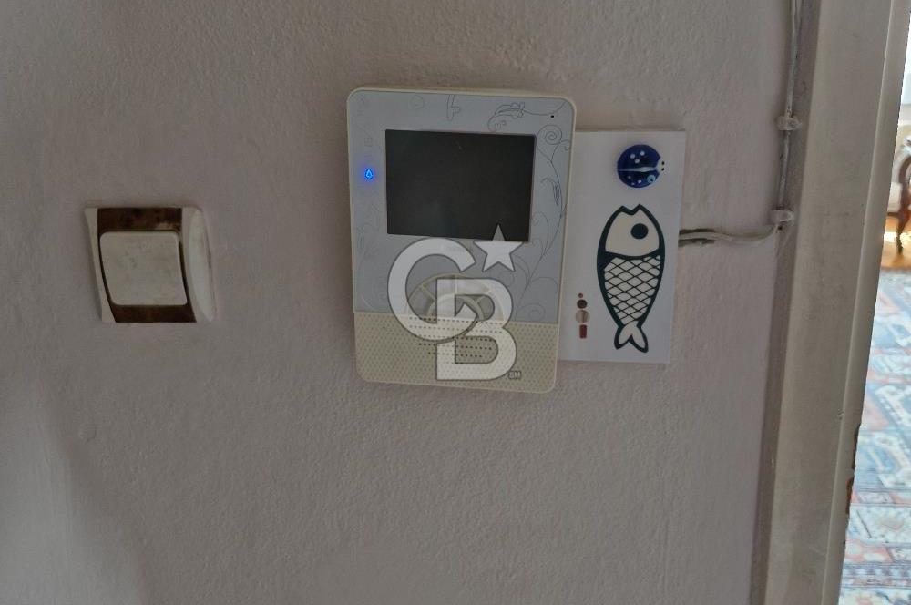 Göztepede eşyalı arakat 3+1 kiralık daire