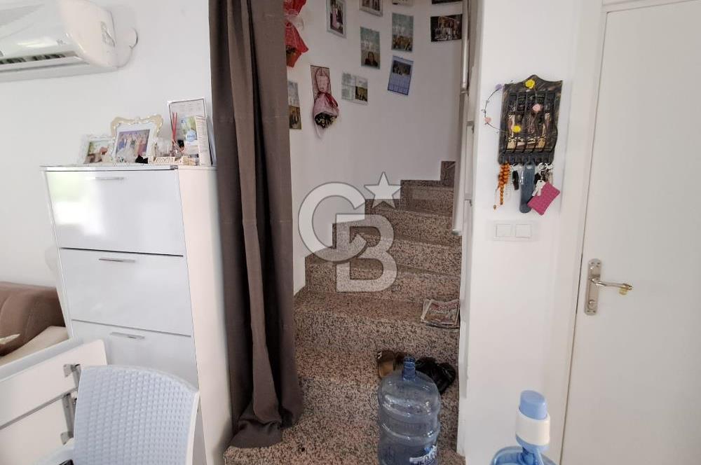 Akbük'te Sevilen Sitede Bahçeli,Deniz Manzaralı 3+1 Bakımlı Villa