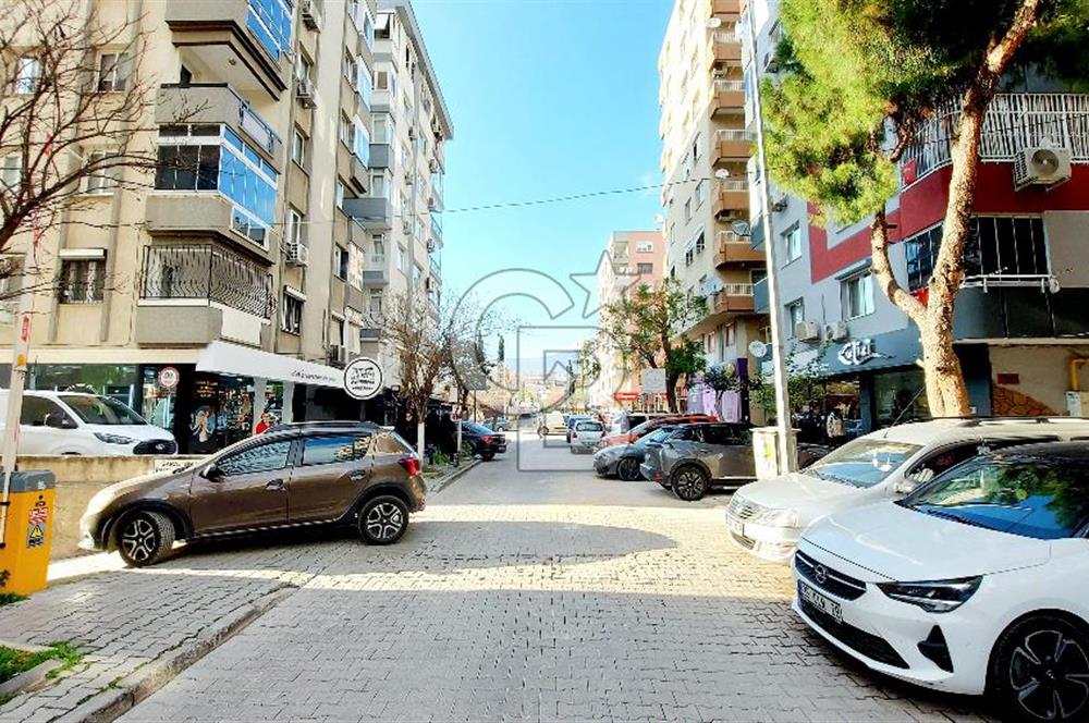 BORNOVA BÜYÜK PARK'TA HAZIR KİRACILI İŞYERİ DÜKKAN