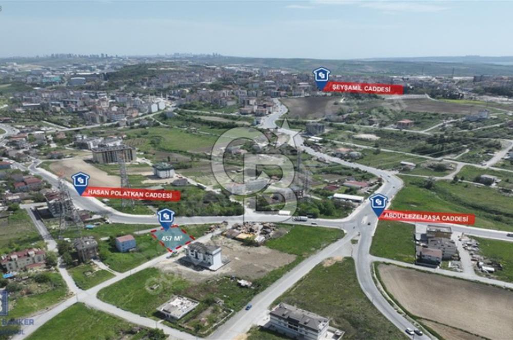 SATILIK HADIMKÖY HASAN POLATKAN CADDESİNE CEPHE FIRSAT ARSA