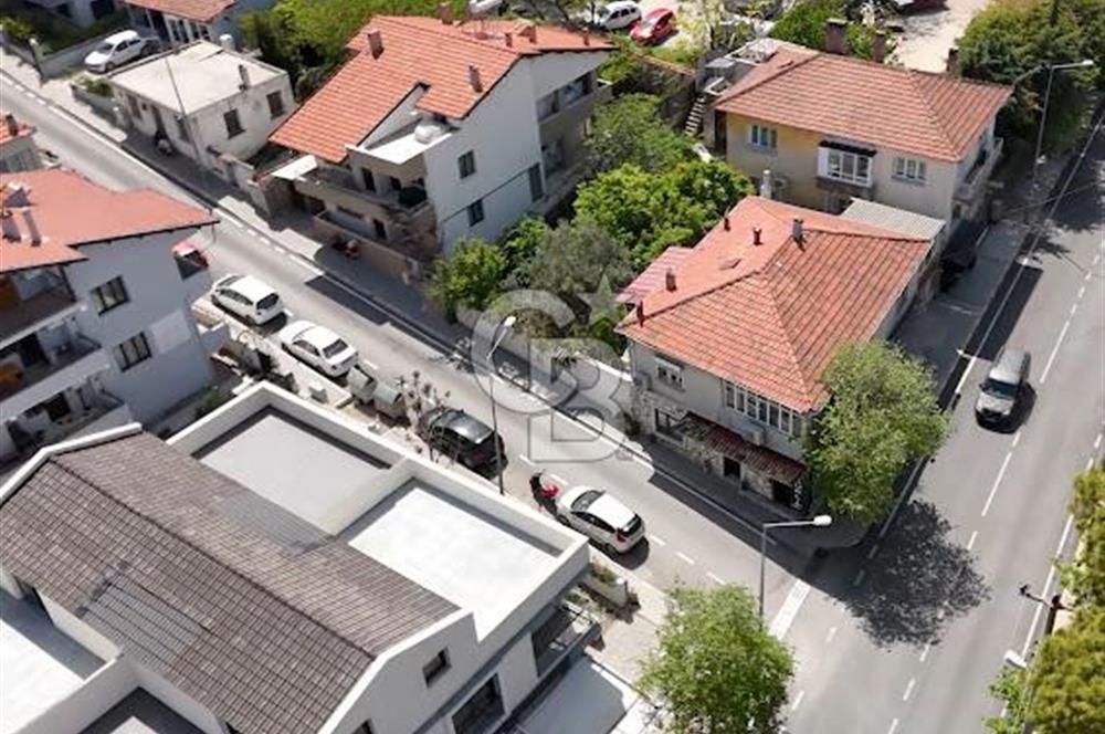 URLA SIRA MAHALLESİ'NDE SATILIK DÜKKAN VE DAİRE