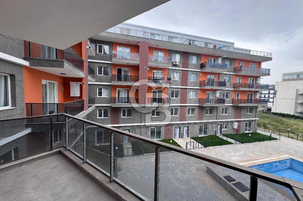 Seyrek'te full eşyalı geniş sıfır kiralık 1+1