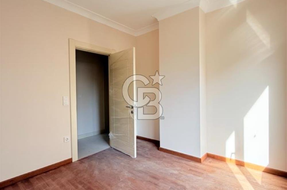 Erenköy Yakutlar Sokakta Özel Mimarili SIFIR Kiralık
