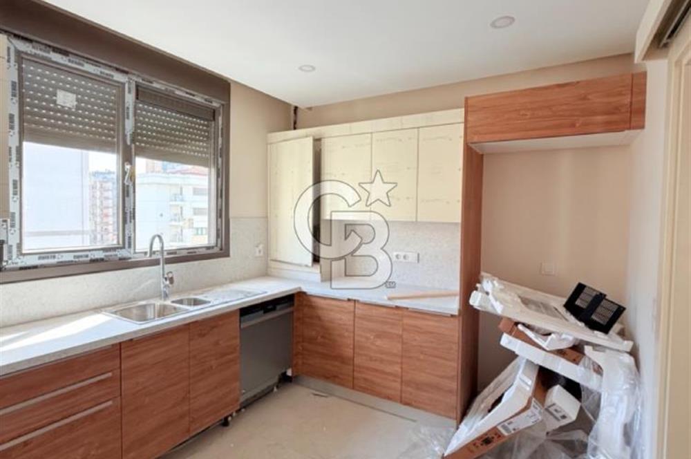 Erenköy Yakutlar Sokakta Özel Mimarili SIFIR Kiralık
