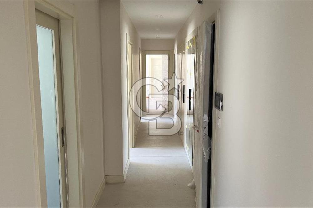 Erenköy Yakutlar Sokakta Özel Mimarili SIFIR Kiralık