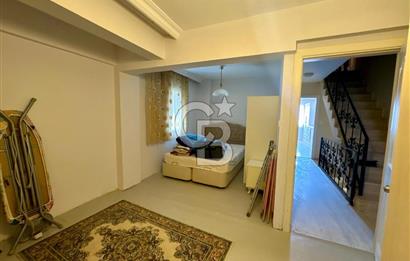 Çeşme Alaçatı' da Satılık Havuzlu Müstakil Villa 