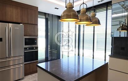 Beylikdüzü Kozan Villaları'nda 5+1 Deniz Manzaralı Satılık Villalar