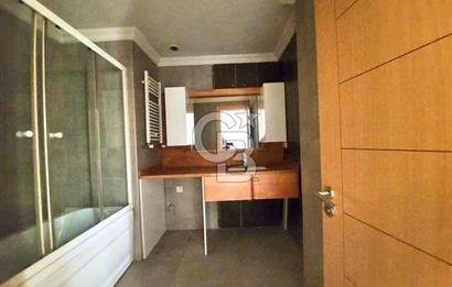 ŞERİFALİ TATLISUDA HAVUZLU GÜVENLİKLİ SİTEDE 2+1 SATILIK DAİRE