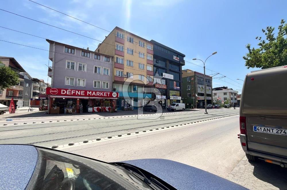 YENİŞEHİR MAHALLESİNDE ÇİFT YOLA CEPHE MÜSTAKİL SATILIK BİNA