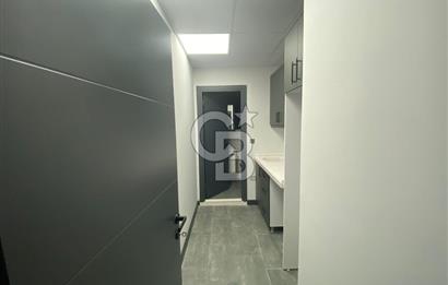 Folkart Time'da, Modern Şehir Manzaralı Satılık Ofis