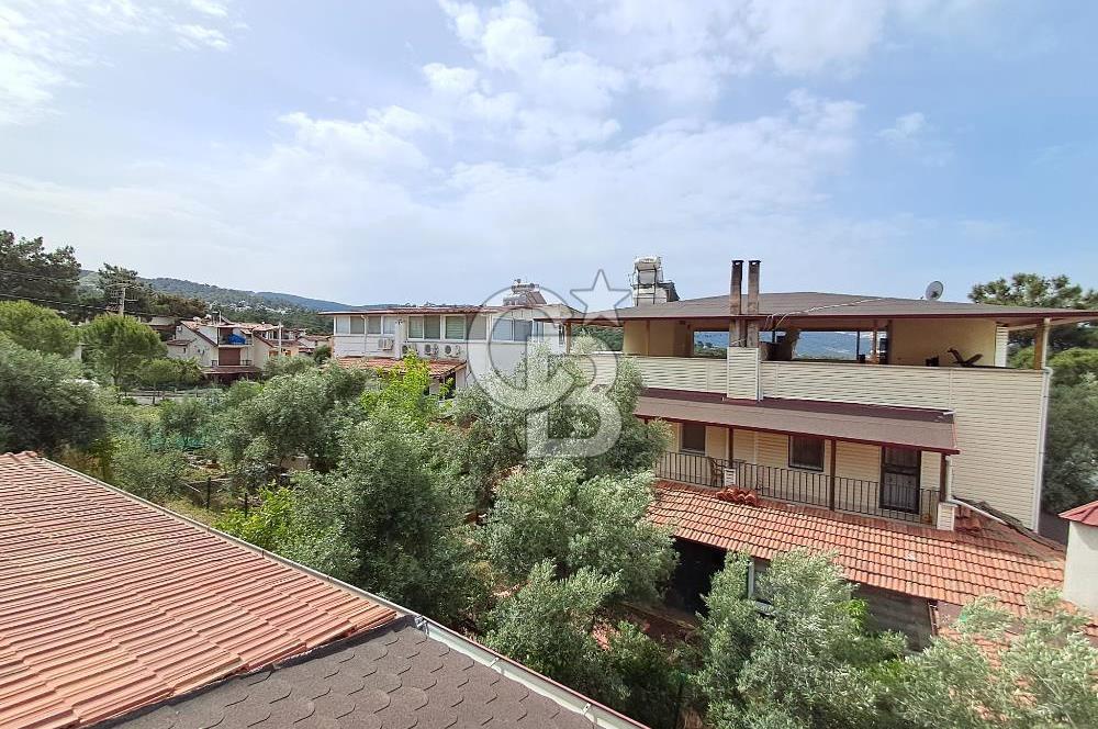 Akbük'te Sevilen Sitede Bahçeli,Deniz Manzaralı 3+1 Bakımlı Villa