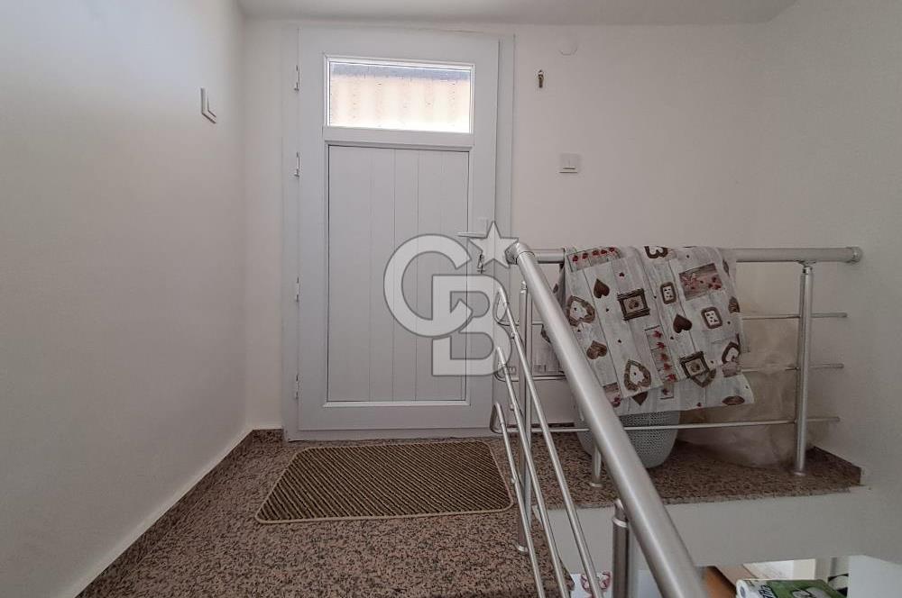 Akbük'te Sevilen Sitede Bahçeli,Deniz Manzaralı 3+1 Bakımlı Villa